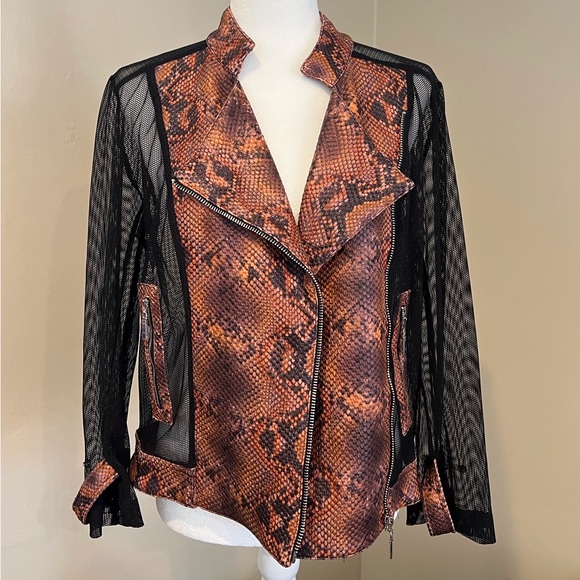 NWOT ALBERTO MAKALI Women’s Jacket / Black Mesh Snakeskin Print / Size: Medium - Picture 6 of 11